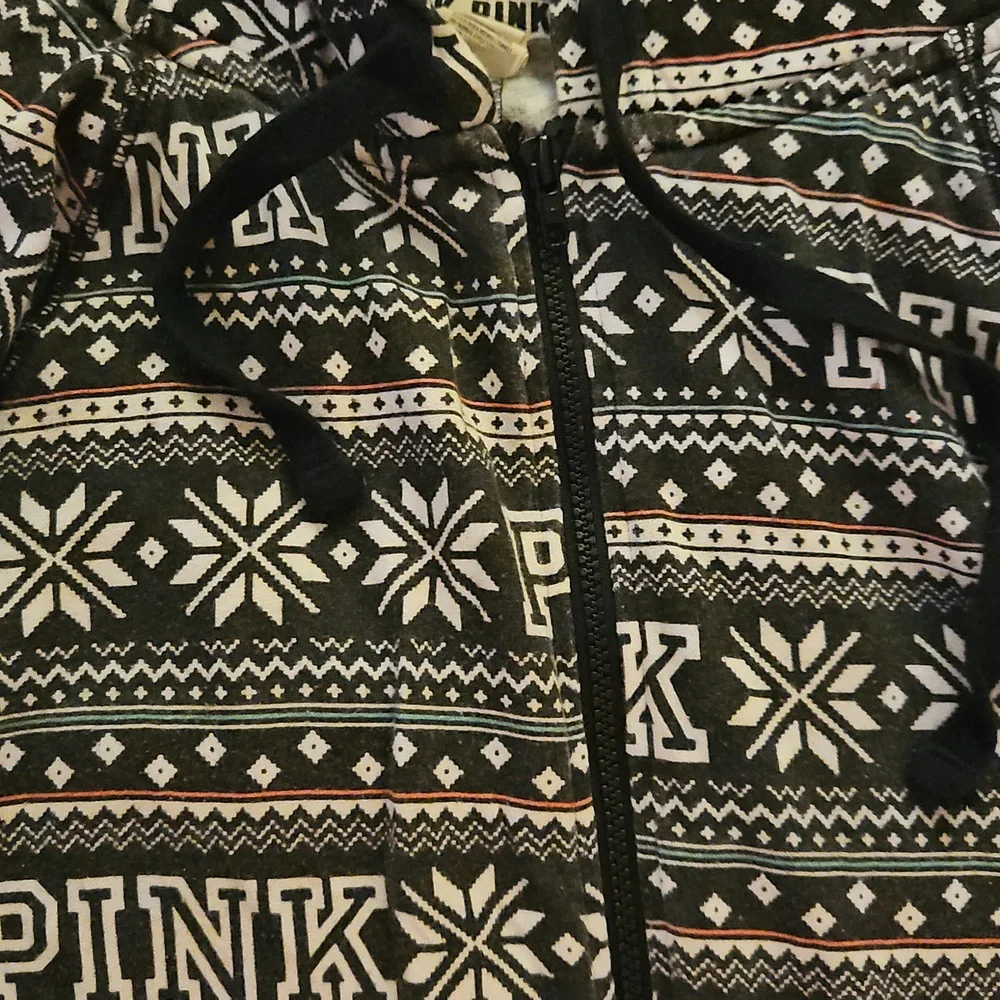 Victoria’s Secret PINK Christmas Onesie | Fair Isle Print | Zip-Up | Size M |